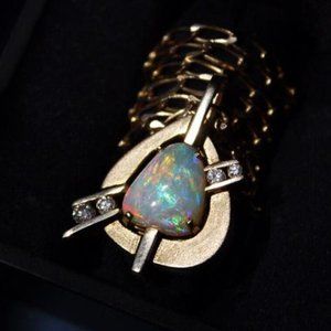 opal necklace pendant charm 14k yellow gold 4ct australian crystal With Diamonds